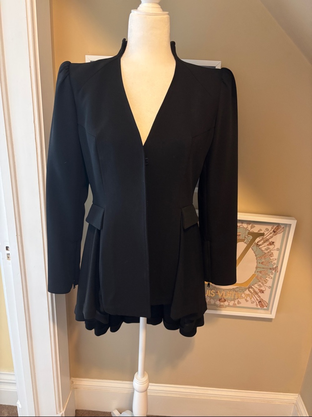 Alice + Olivia Black Tailored Hi-lo Peplum Blazer